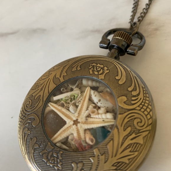 Ornate sea glass necklace - Picture 4 of 4